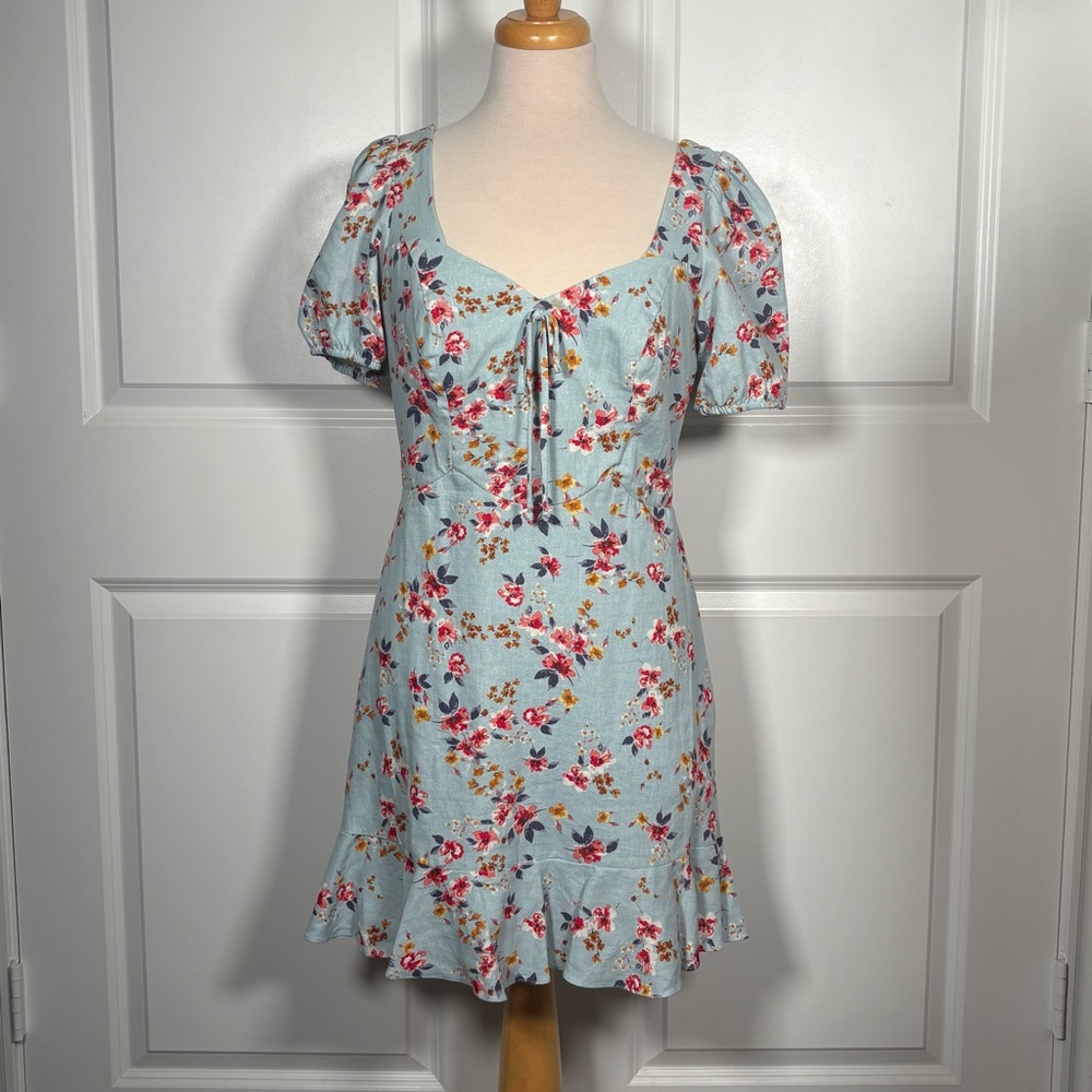 City Triangles Linen Blue Floral Dress